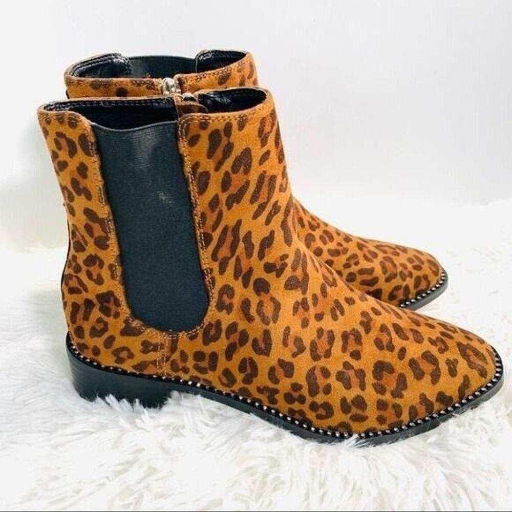 Bebe Midolo Faux Suede Leopard Animal Print Ankle Boots Size 7.5